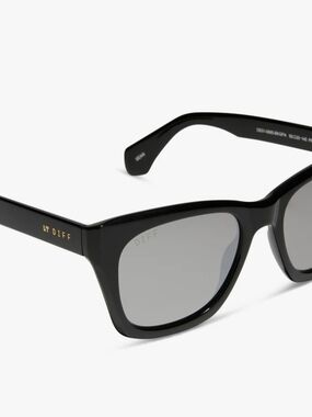DIFF Men's Sean Black Square Sunglasses with Gray Lenses